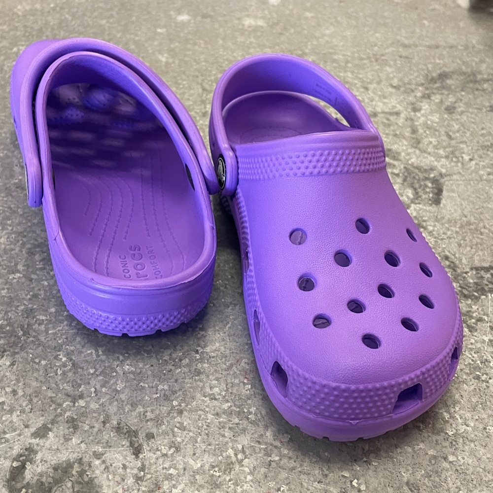 CROCS Kids Vibrant Purple Sandals - Picture 3 of 6